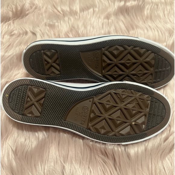 Converse sneakers - Picture 5 of 6